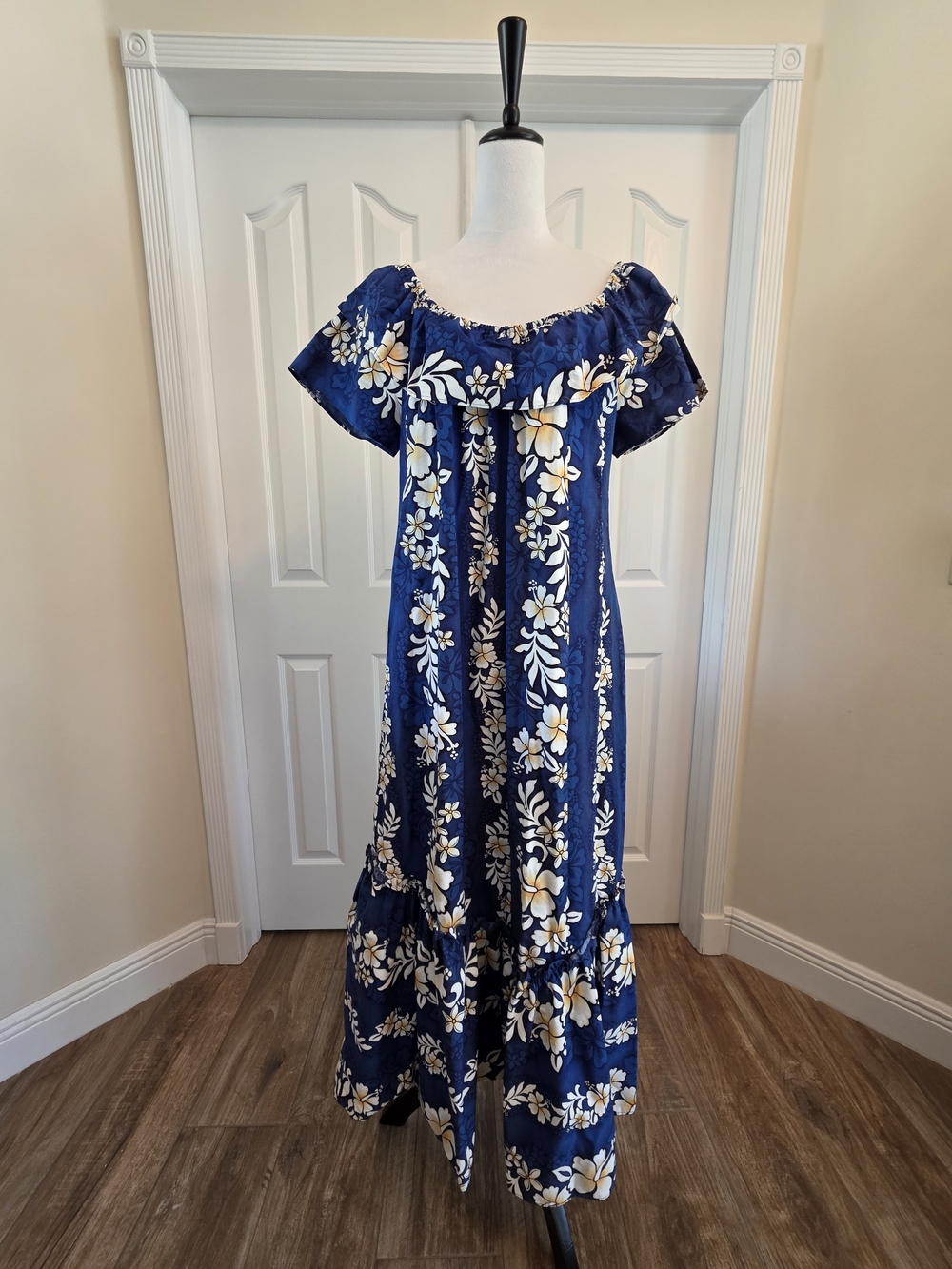 Vintage Jade Fashions Made In Hawaii Blue Floral Cotton Maxi Dress Size S - Picture 2 of 12